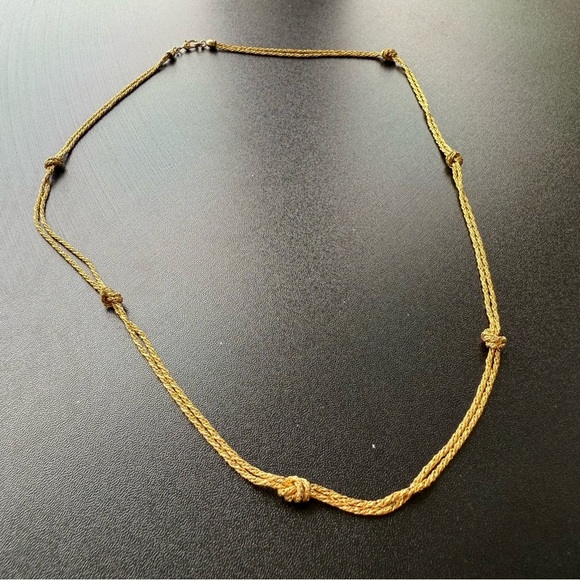 Vintage Monet gold mid-length knot chain necklace - Picture 1 of 3